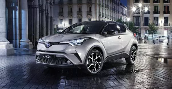 Angular front of a silver Toyota C-HR