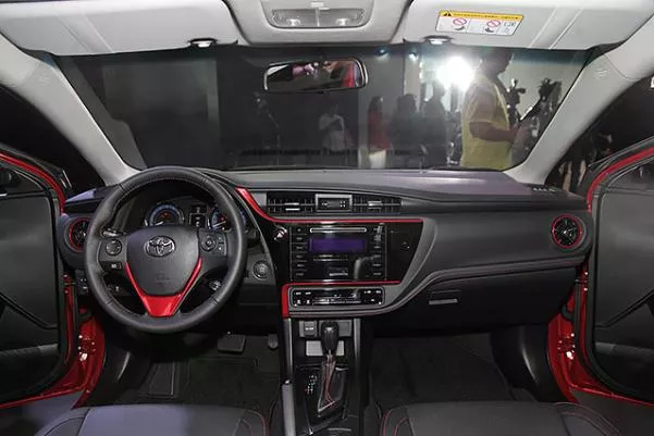 Toyota Corolla Altis X 2017 interior
