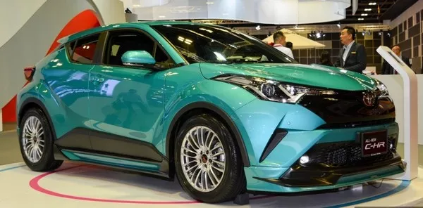 Toyota C-HR 2018 active angular front
