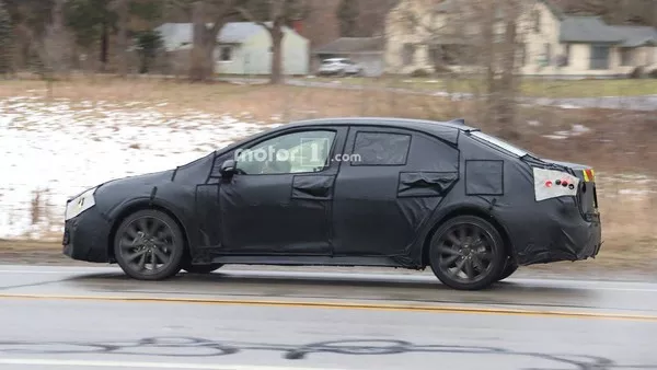 Toyota Corolla 2020 spyshot side view