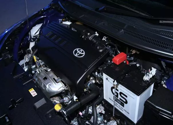 under the hood the 2018 Toyota Yaris Ativ