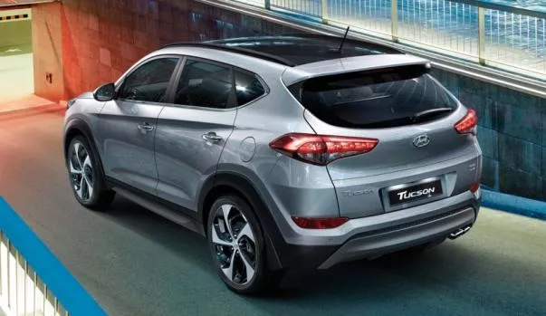 Hyundai Tucson 2.0i MPi Premium 4WD 2018 angular rear
