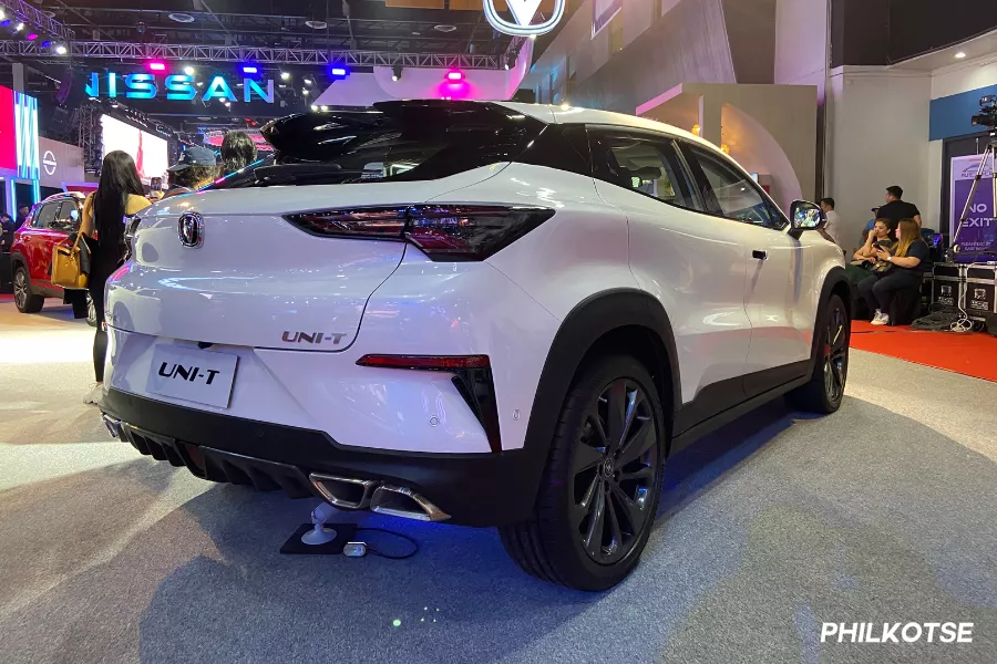 Uni-T rear view