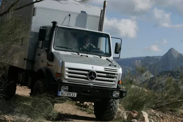 Mercedes-Benz Unimog U5000