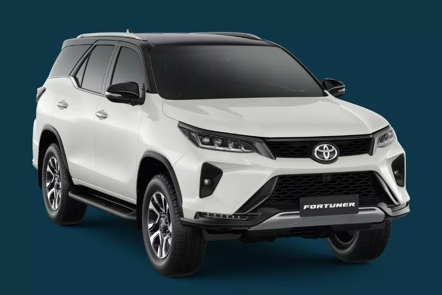 2021 Toyota Fortuner LTD variant 2021 Toyota Fortuner LTD variant front profile shot