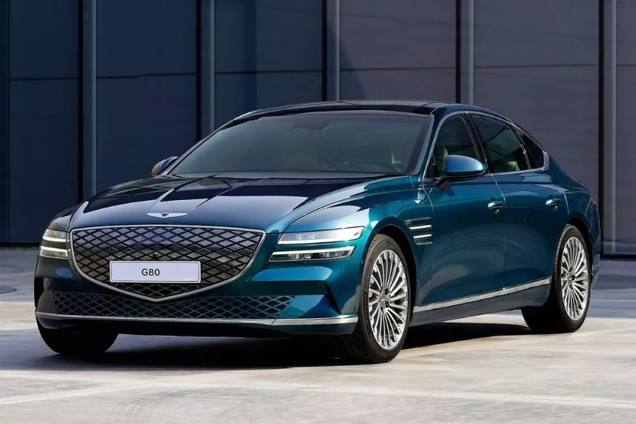 Genesis G80 front shot