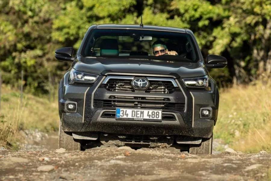 Toyota Hilux