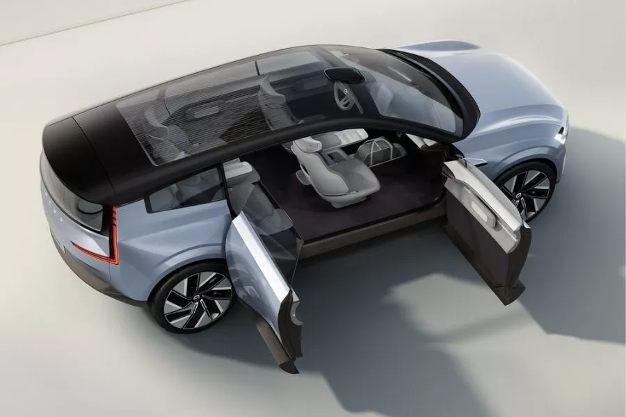 Volvo Concept Recharge doors open Volvo Concept Recharge doors open