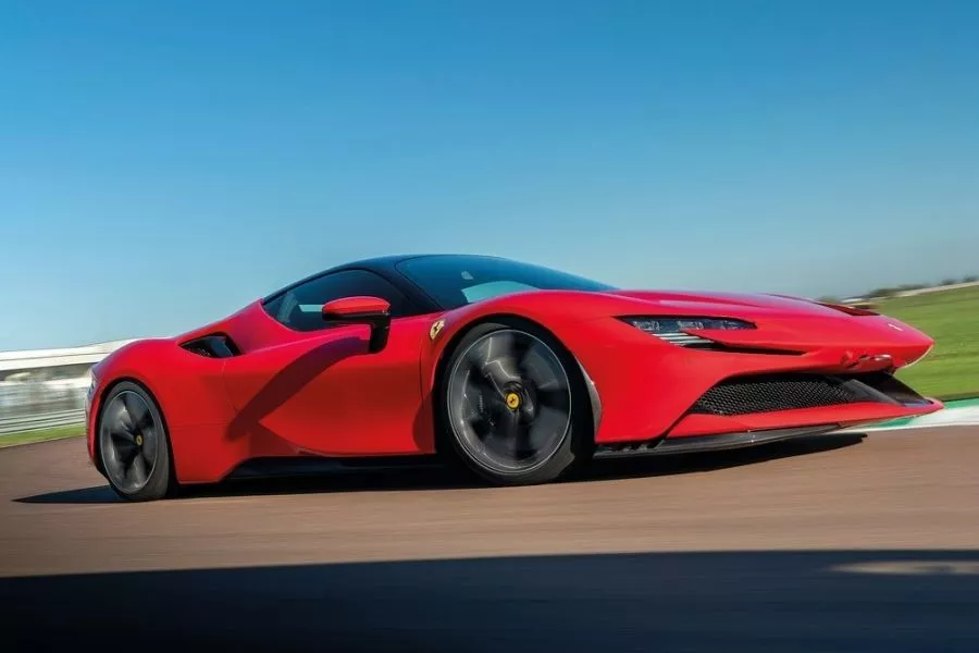 Ferrari SF90 Stradale