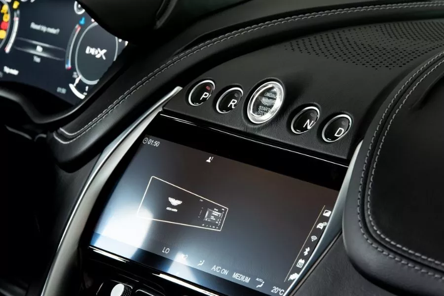 DBX touchscreen