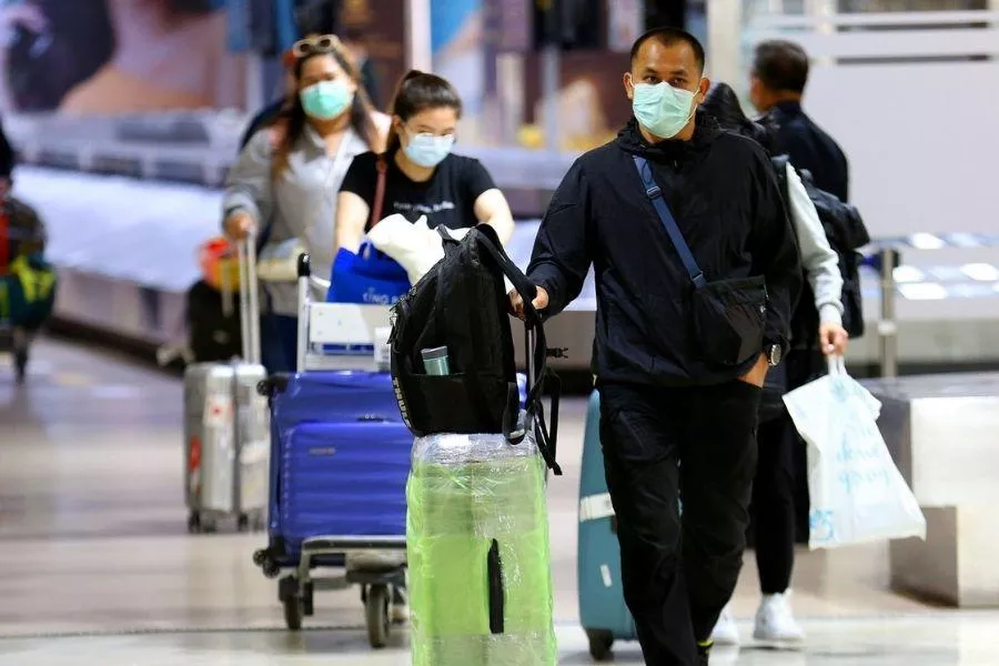 NAIA arriving passengers