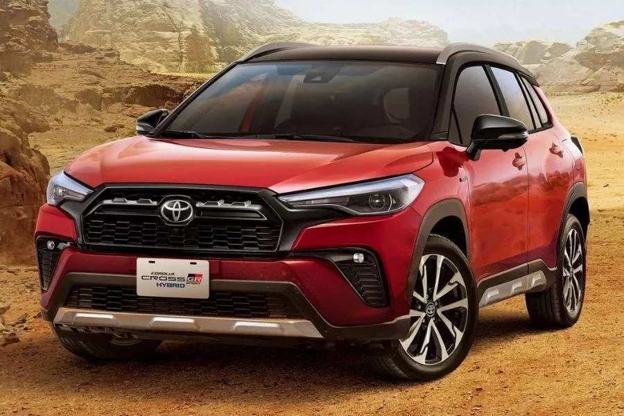 Toyota Corolla Cross GR Sport front shot