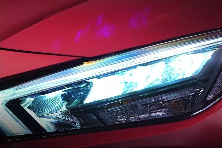 2022 Almera headlamps