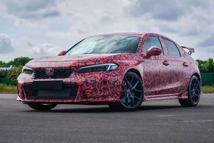 2022 Honda Civic Type R camo