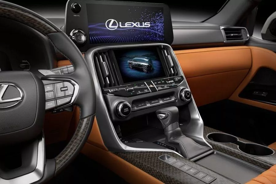 2022 Lexus LX touchscreen