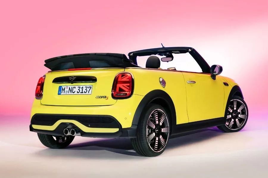Mini Convertible rear Mini Convertible rear