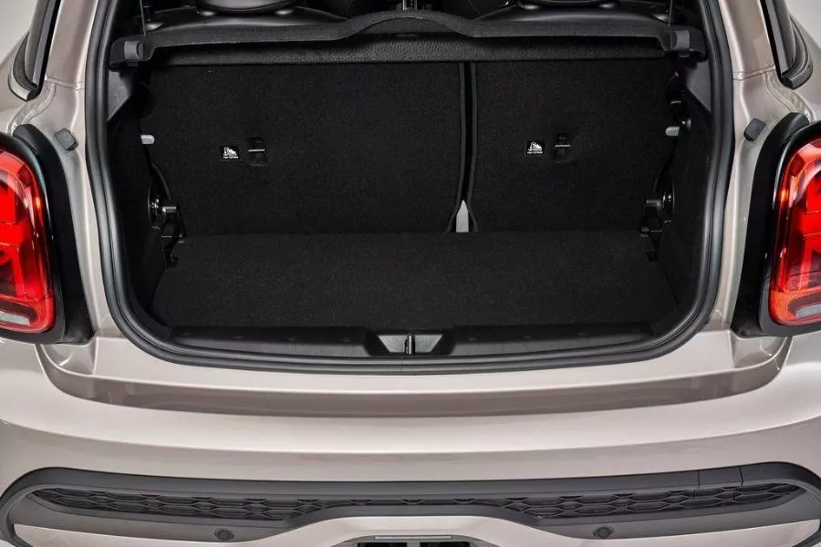 Cooper S 3-door cargo bay Cooper S 3-door cargo bay