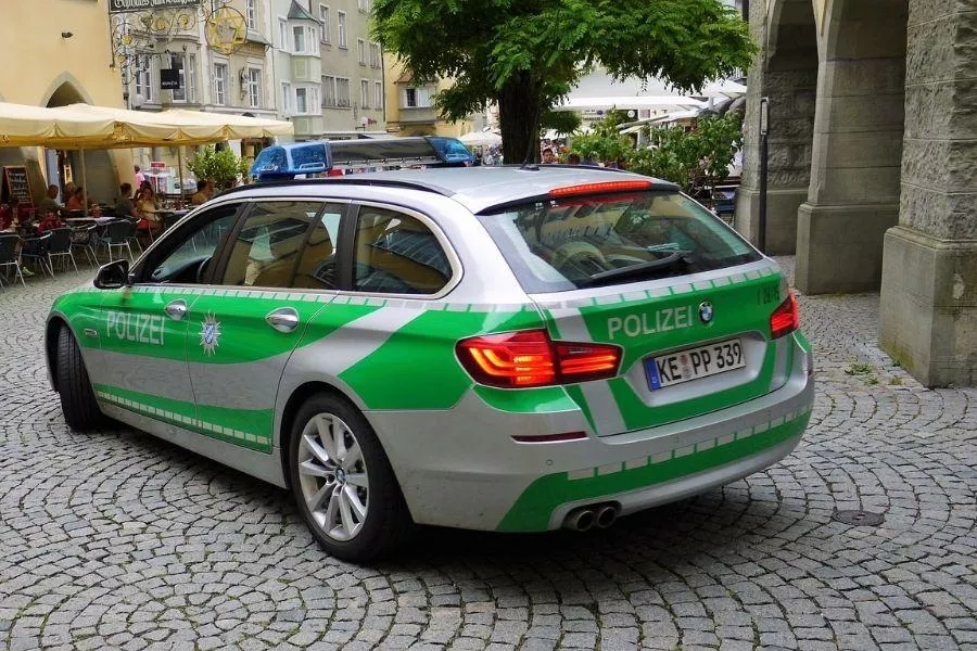 BMW police car 