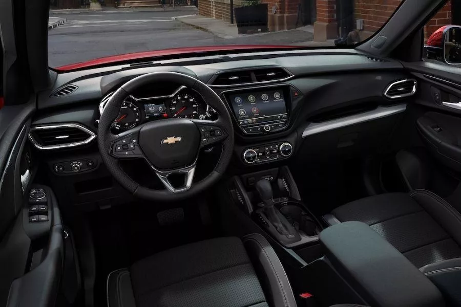 2022 Chevrolet Trailblazer interior 