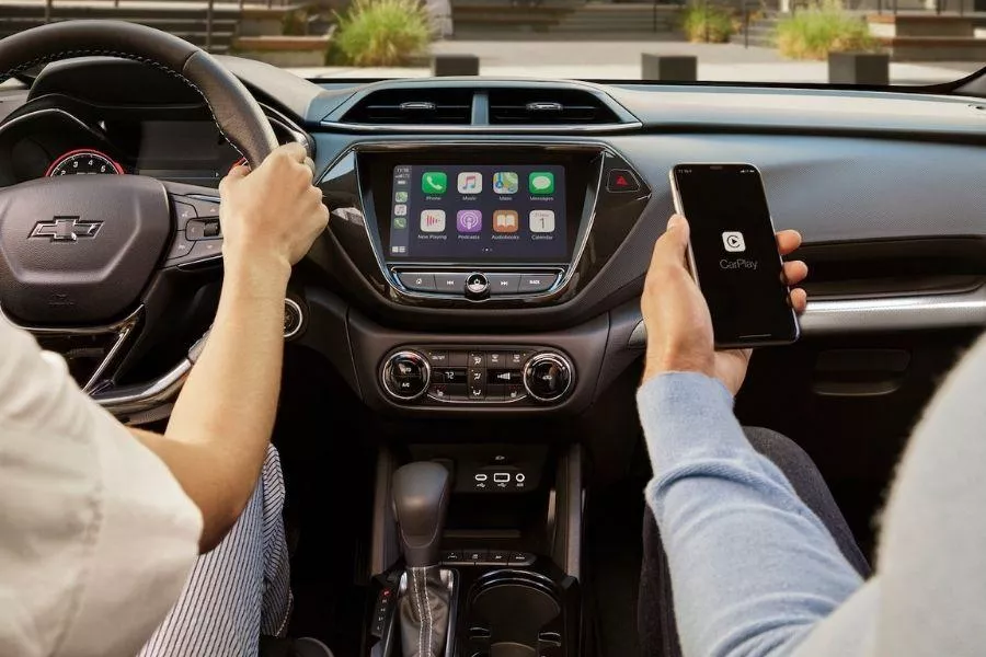 2022 Chevrolet Trailblazer touchscreen
