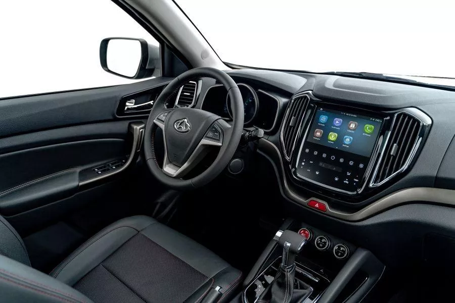 Kaicene CX70 interior 