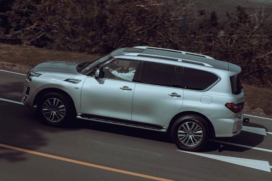 2022 Nissan Patrol side 