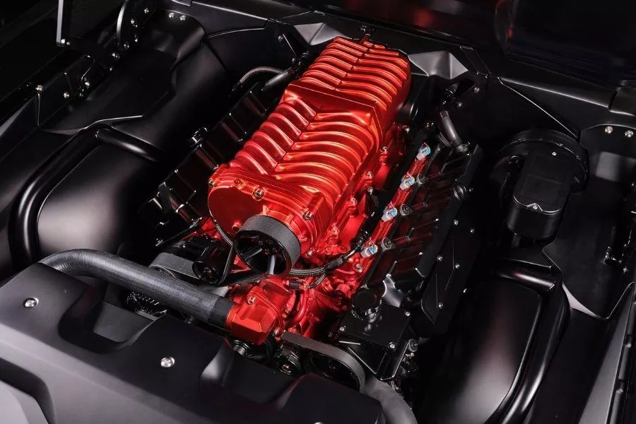 7.0L HEMI V8