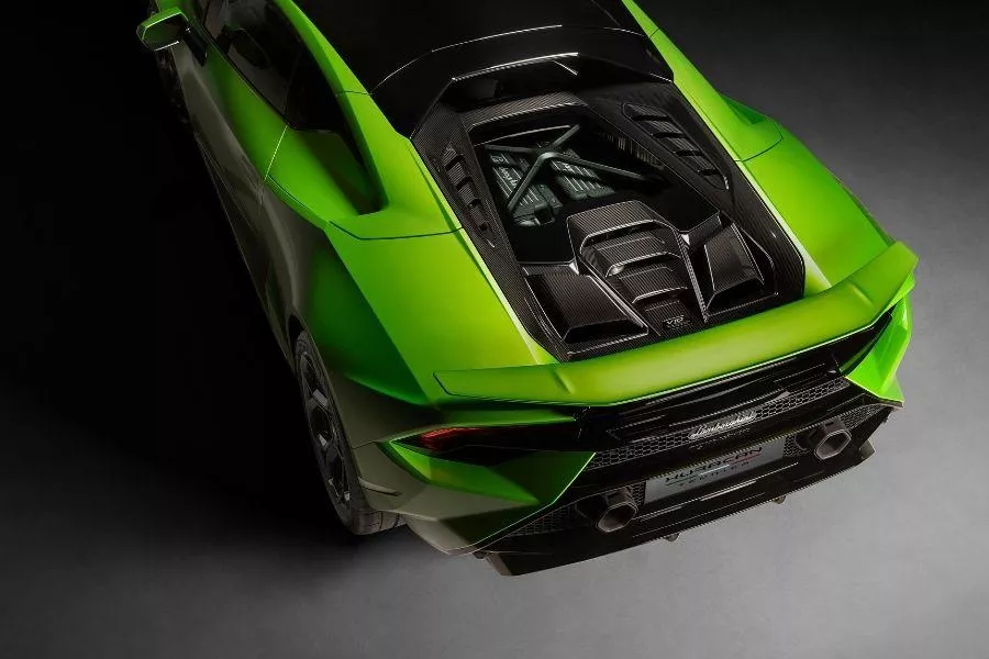Lamborghini Huracan Tecnica rear