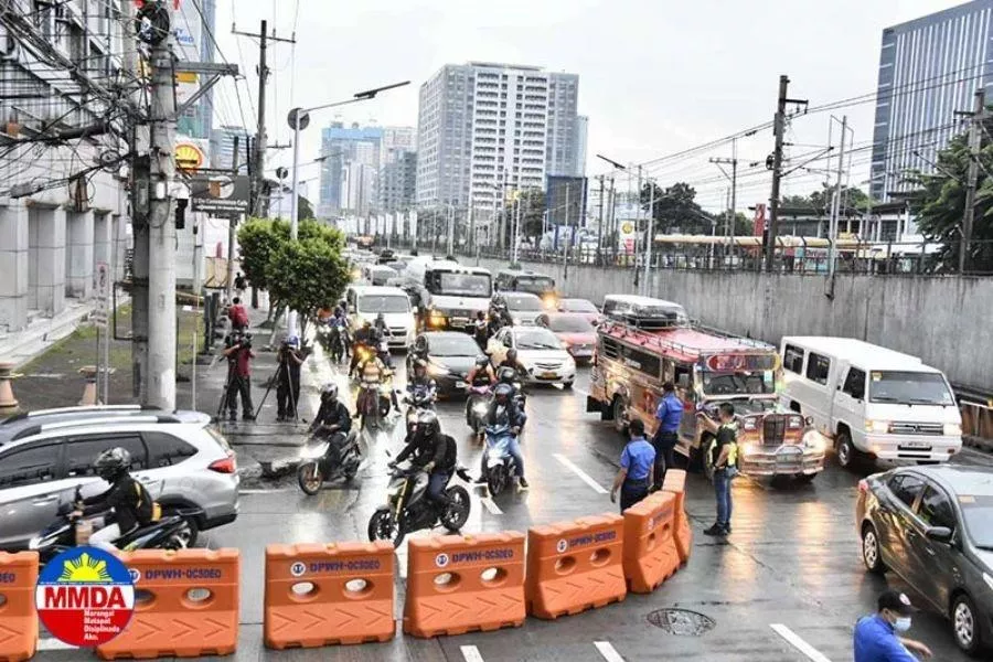 EDSA Kamuning southbound traffic