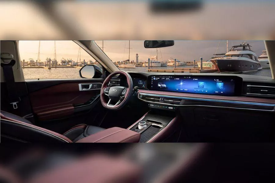 Ford Explorer interior Ford Explorer interior