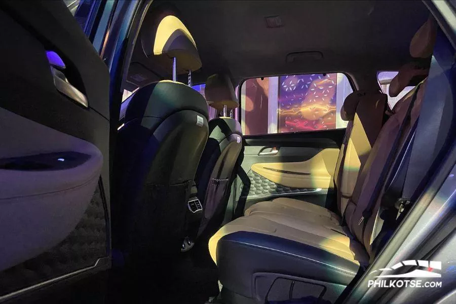 Hyundai Santa Fe interior