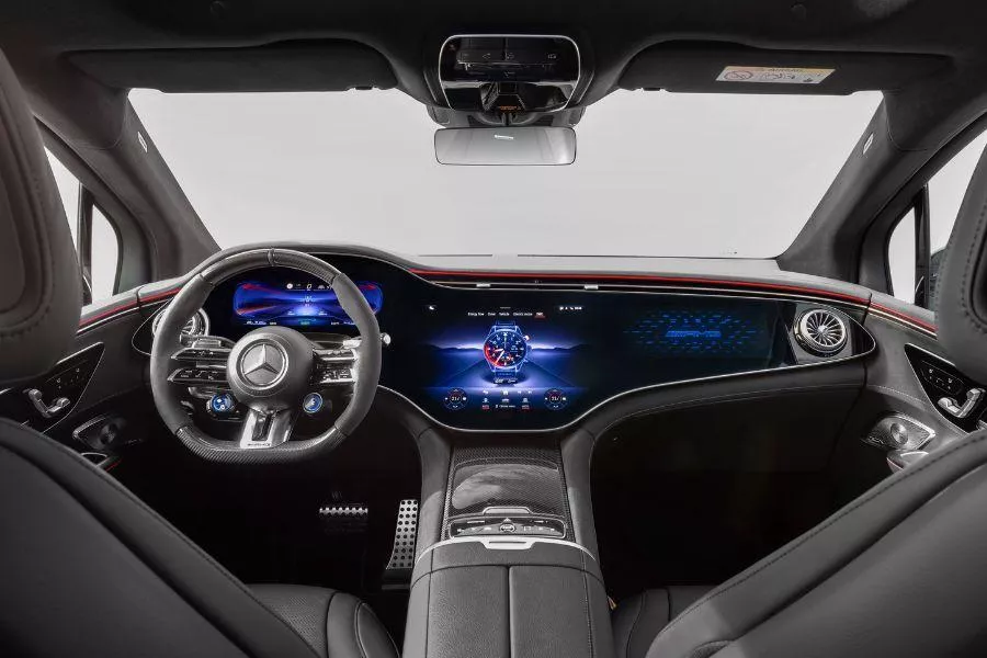 Mercedes-AMG EQE SUV interior 