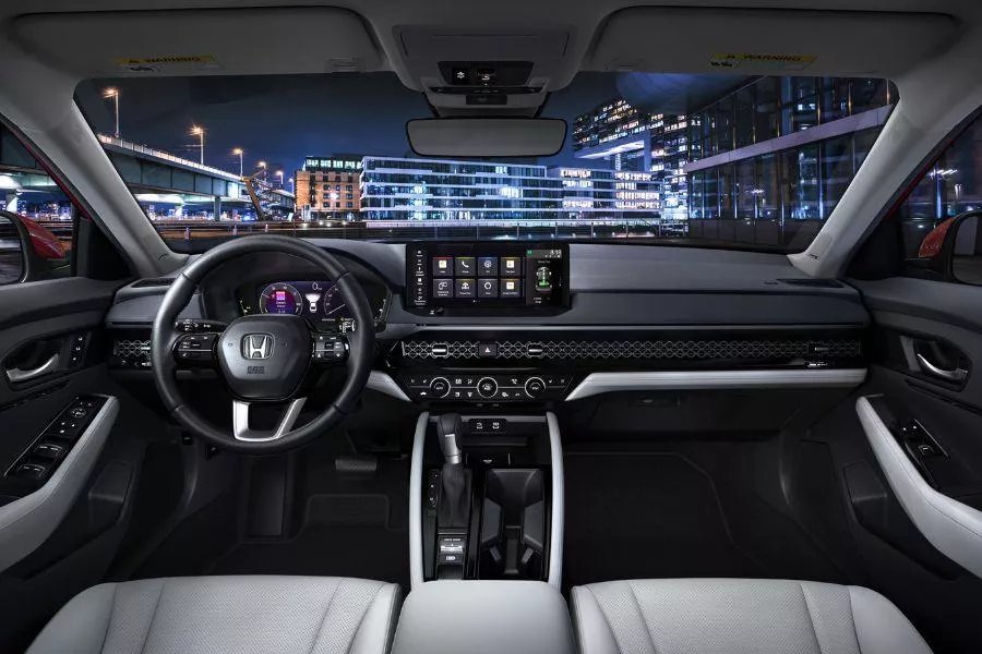 2023 Honda Accord interior 