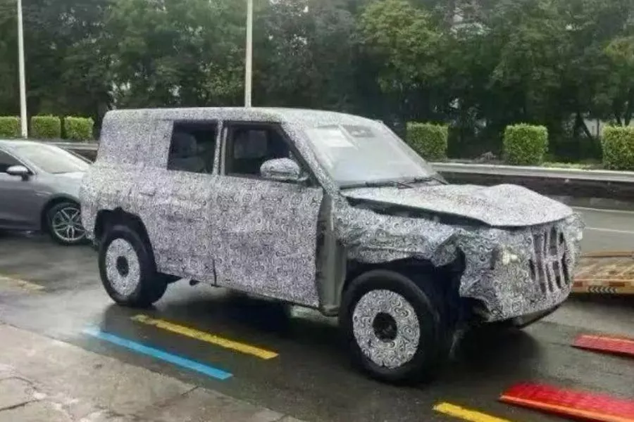 Yangwang EV SUV prototype