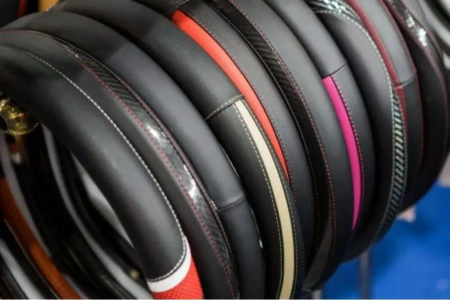 Steering wheel covers Steering wheel covers