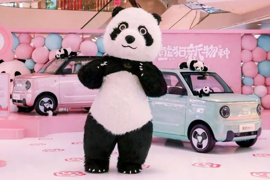 Geely Panda mascot