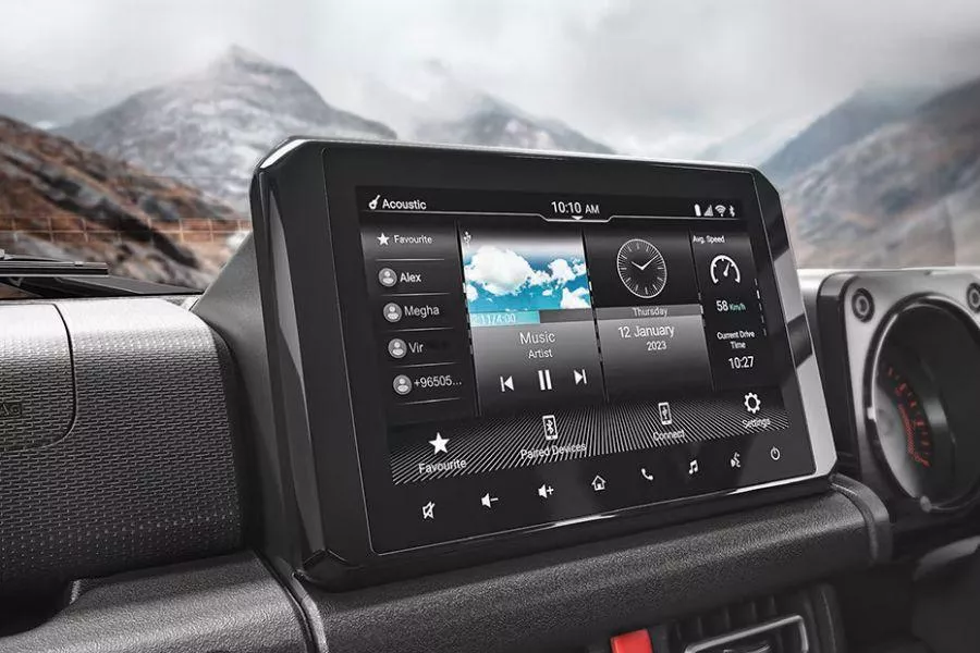 Suzuki Jimny 5-door touchscreen