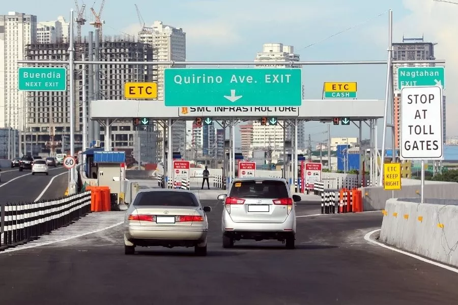 Cars on Skyway Stage 3