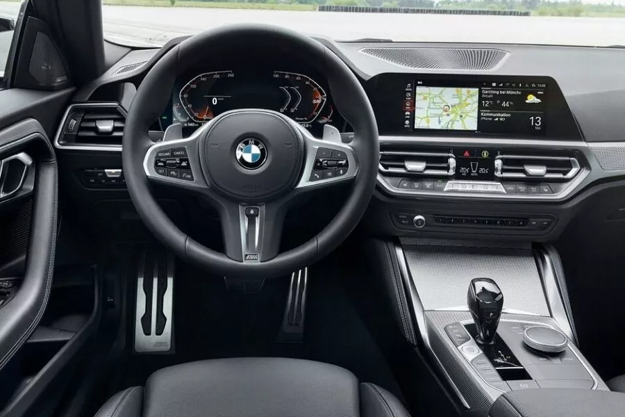 2 Series cockpit 2 Series cockpit