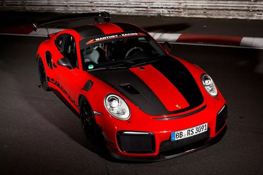 911 Porsche GT2 RS MR