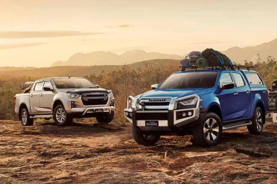 D-Max with accessories 