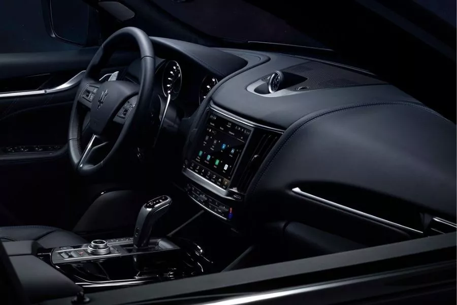 Levante Hybrid dashboard