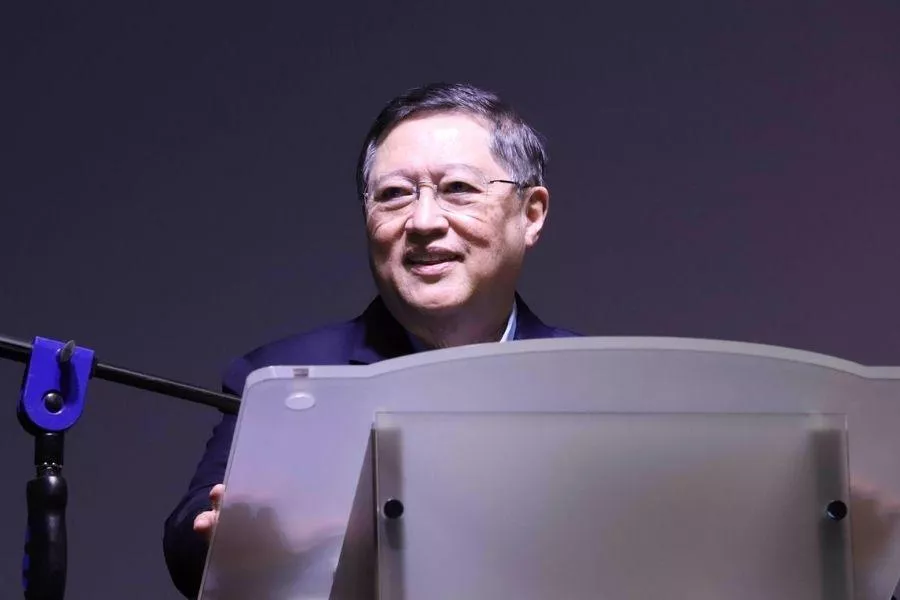 Finance Secretary Carlos Dominguez III