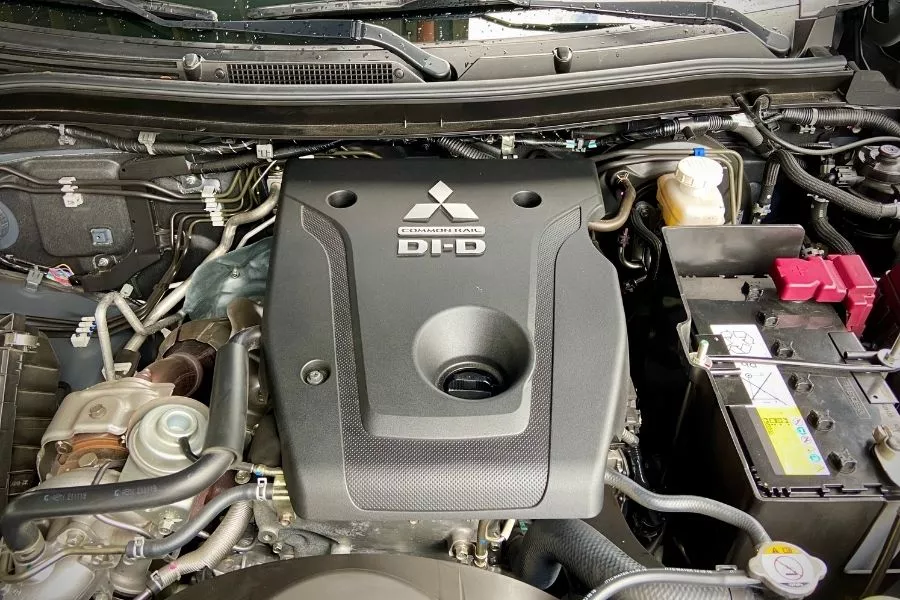 2.4L MIVEC diesel engine