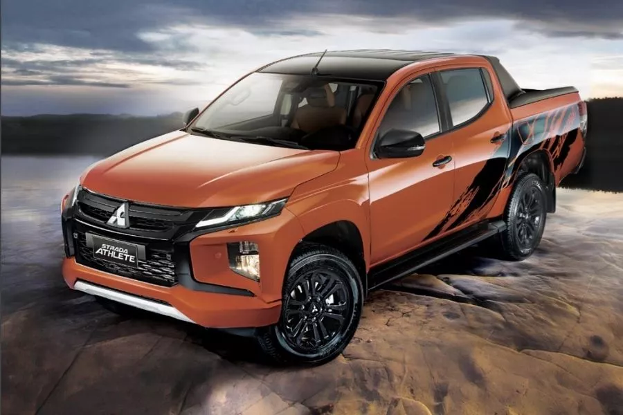 Mitsubishi Strada