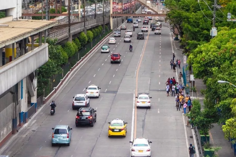 EDSA road