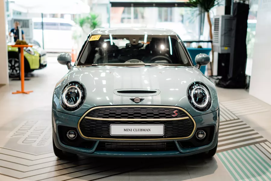 The Clubman Untold Edition from the front