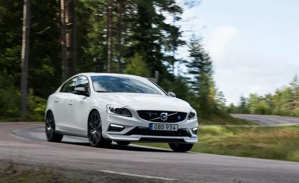 Volvo S60 2018 on the road