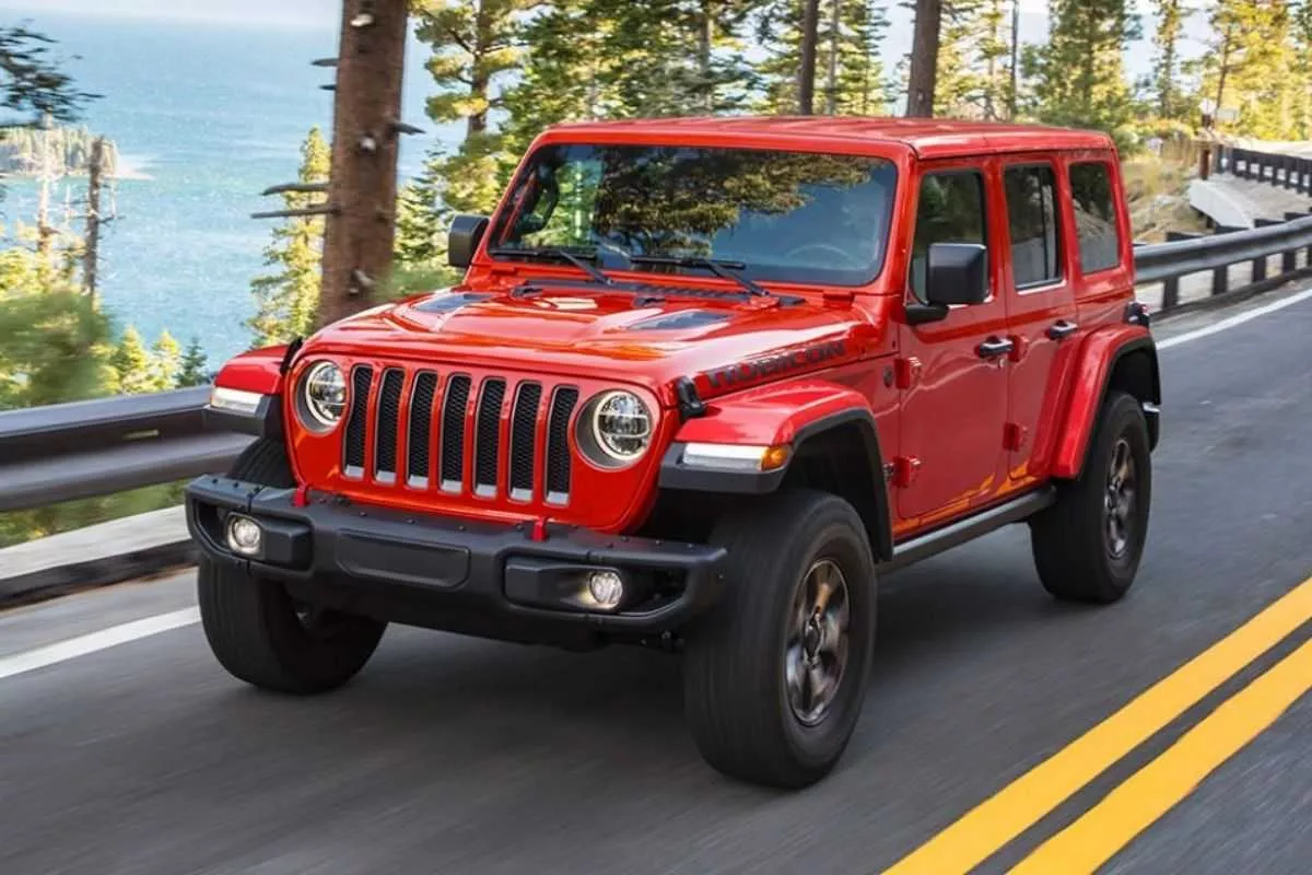 A picture of the Jeep Wrangler Rubicon on the road.