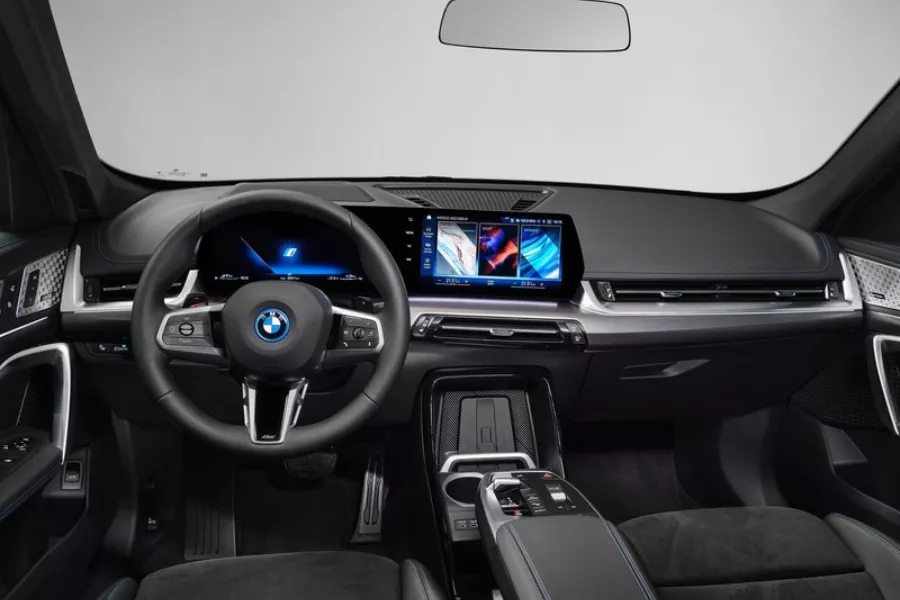 The all-new X1's cockpit A picture of the BMW X1's front cabin.